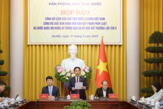 Quang cảnh buổi họp báo công bố Lệnh của Chủ tịch nước. 
