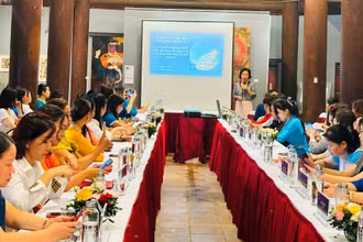 Quang cảnh buổi hội thảo.