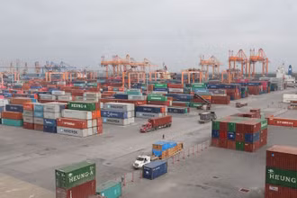 Việt Nam tiếp tục duy trì xuất siêu 28,3 tỷ USD năm 2023. (Ảnh minh họa)