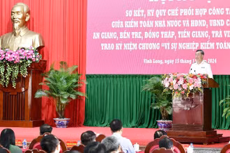Quang cảnh hội thảo