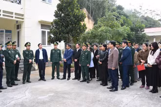 Đoàn kiểm tra công tác chuẩn bị các hoạt động trong chương trình tại Tiểu đoàn Huấn luyện-Cơ động, Bộ đội Biên phòng Lai Châu.