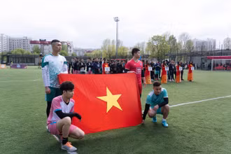 Lễ khai mạc diễn ra trang trọng. (Ảnh: THANH THỂ)