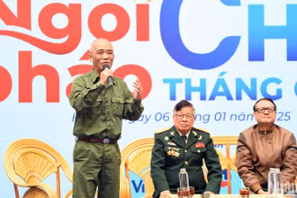 Nhạc sĩ Trương Quý Hải và các nhân chứng lịch sử chia sẻ câu chuyện "xếp bút nghiên lên đường đánh giặc".