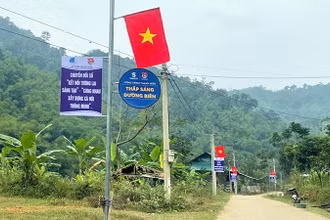 "Thắp sáng đường biên", một trong 14 công trinh tiêu biểu của thanh niên Việt Nam năm 2024.