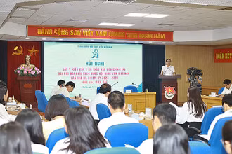 Toàn cảnh hội nghị.