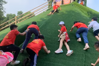 Không tổ chức các hoạt động ngoài trời khi thời tiết lạnh.