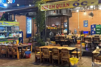 Tình trạng vắng khách đang diễn ra tại nhiều quán ăn, nhà hàng ở Thành phố Hồ Chí Minh.