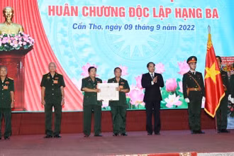 Hội Cựu chiến binh thành phố Cần Thơ đón nhận Huân chương Độc lập hạng Ba