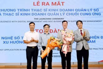 Trường đại học Kinh tế Quốc dân ra mắt hai chương trình đào tạo thạc sĩ.