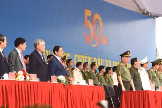 Thủ tướng Phạm Minh Chính và các đồng chí lãnh đạo tham dự Lễ kỷ niệm. (Ảnh: Trần Hải)