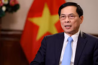 Bộ trưởng Ngoại giao Bùi Thanh Sơn.