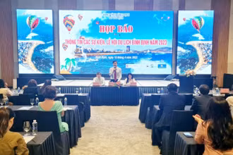 Sở Du lịch phối hợp Sở Thông tin và Truyền thông Bình Định tổ chức họp báo thông tin về các sự kiện trong chuỗi Lễ hội Du lịch Bình Định năm 2023.