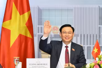 Chủ tịch Quốc hội Vương Đình Huệ.