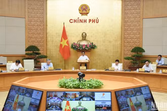 Thủ tướng Phạm Minh Chính chủ trì phiên họp Chính phủ thường kỳ tháng 9 trực tuyến với 63 tỉnh, thành phố trực thuộc Trung ương. (Ảnh: Trần Hải)