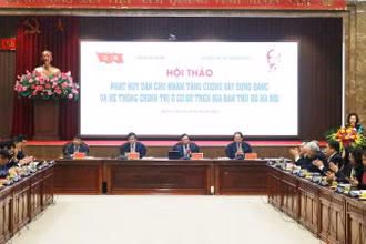 Quang cảnh hội thảo khoa học sáng 15/12.