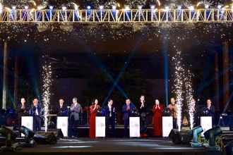 Các đại biểu khai mạc Lễ hội Thiết kế Sáng tạo Hà Nội 2023.
