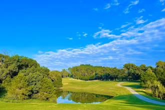 Hà Nội là “Điểm đến thành phố golf tốt nhất thế giới năm 2023”.