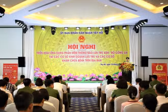 Quận Tây Hồ triển khai phần mềm thông báo lưu trú điện tử.
