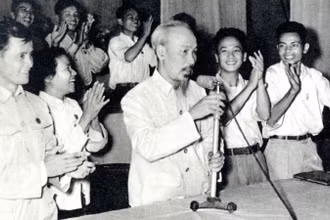 Nội dung xây dựng Đảng về đạo đức trong tư tưởng Hồ Chí Minh và sự vận dụng của Đảng