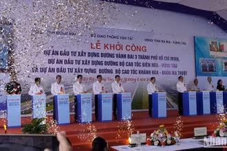 Lễ Khởi công dự án cao tốc Biên Hòa-Vũng Tàu giai đoạn 1.