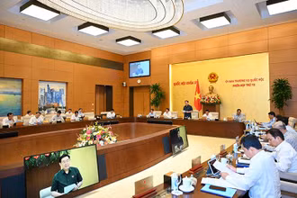Toàn cảnh phiên họp thứ 15 của Ủy ban Thường vụ Quốc hội. (Ảnh: DUY LINH)
