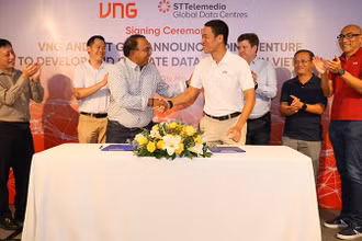 Quang cảnh lễ ký kết hợp tác giữa STT GDC và VNG.