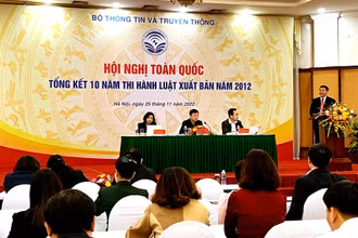 Toàn cảnh hội nghị.