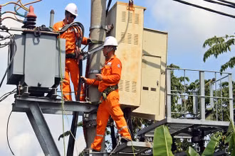 EVNNPC phấn đấu đạt sản lượng điện thương phẩm năm 2024 tăng 7,49%