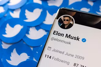 Tỷ phú Elon Musk thông báo muốn hủy thương vụ mua lại Twitter. (Ảnh: Reuters)