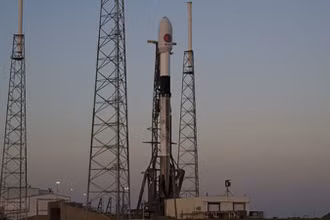 Tên lửa đẩy Falcon 9 mang theo vệ tinh có kính viễn vọng Eculid tại Trạm Vũ trụ Cape Canaveral, bang Florida (Mỹ). (Nguồn: ESA/TTXVN)
