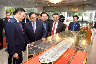 [Ảnh] Thủ tướng Phạm Minh Chính dự Hội nghị triển khai nhiệm vụ năm 2023 của Tập đoàn Dầu khí quốc gia Việt Nam