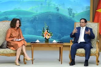 Thủ tướng Phạm Minh Chính tiếp Giám đốc WB tại Việt Nam Carolyn Turk.