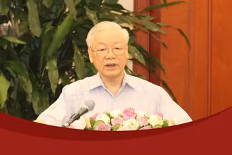 Để Đảng ta mãi trường tồn cùng dân tộc 