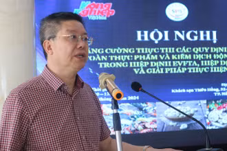 Ông Lê Thanh Hòa, Giám đốc Văn phòng SPS Việt Nam phát biểu khai mạc hội nghị