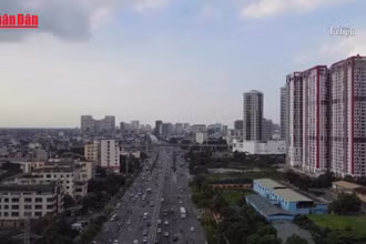 Hà Nội cấm toàn bộ phương tiện lưu thông ban đêm trên đường Vành đai 3 trên cao để sửa chữa