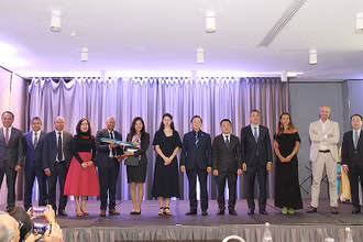 Vietnam Airlines đã phát huy hiệu quả vai trò là cầu nối hàng không, hỗ trợ thúc đẩy quan hệ hữu nghị hai nước Việt-Pháp ngày càng tốt đẹp hơn. (Ảnh: Khải Hoàn)