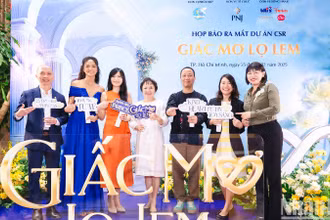 Các đại biểu Khởi động chương trình CSR “Giấc mơ Lọ Lem”.