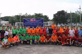 Các vận động viên và đại biểu tham gia buổi giao lưu.