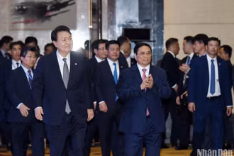 Thủ tướng Phạm Minh Chính và Tổng thống Hàn Quốc Yoon Suk Yeol đến dự Diễn đàn Doanh nghiệp Việt Nam - Hàn Quốc.