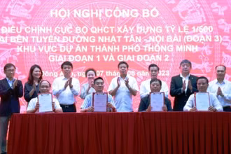 Hội nghị công bố điều chỉnh quy hoạch thành phố thông minh. 