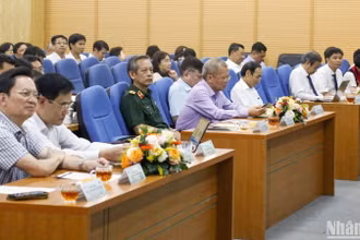 Các chuyên gia, nhà khoa học tham dự hội nghị.
