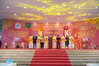 Khai mạc Hội chợ Xuân Giáp Thìn-Nghìn quà Tết