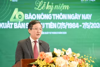 Đồng chí Lương Quốc Đoàn, Ủy viên Trung ương Đảng, Chủ tịch Ban Chấp hành Trung ương Hội Nông dân Việt Nam phát biểu tại Lễ kỷ niệm.