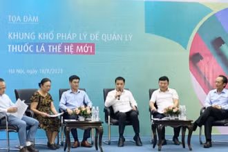 Các đại biểu tham dự Tọa đàm "Khung khổ pháp lý để quản lý thuốc lá thế hệ mới".