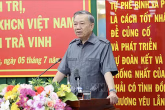 Chủ tịch nước Tô Lâm phát biểu kết luận buổi làm việc với Ban Thường vụ Tỉnh ủy Trà Vinh. (Ảnh: Nhan Sáng-TTXVN)