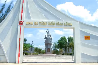 Khu di tích lịch sử Bến Vàm Lũng tại xã Tân Ân, huyện Ngọc Hiển, tỉnh Cà Mau