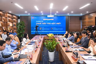 Toàn cảnh tọa đàm.