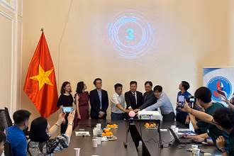 Lễ ra mắt website Hội sinh viên Việt Nam tại Nga. (Ảnh: THÙY VÂN)