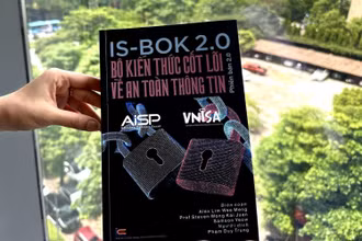 Cuốn sách “Bộ Kiến thức cốt lõi về an toàn thông tin phiên bản 2.0”.
