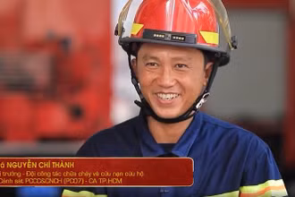 Trung tá Nguyễn Chí Thành, Phó Đội trưởng Đội Công tác chữa cháy và cứu nạn cứu hộ, Phòng PC07, Công an Thành phố Hồ Chí Minh.
